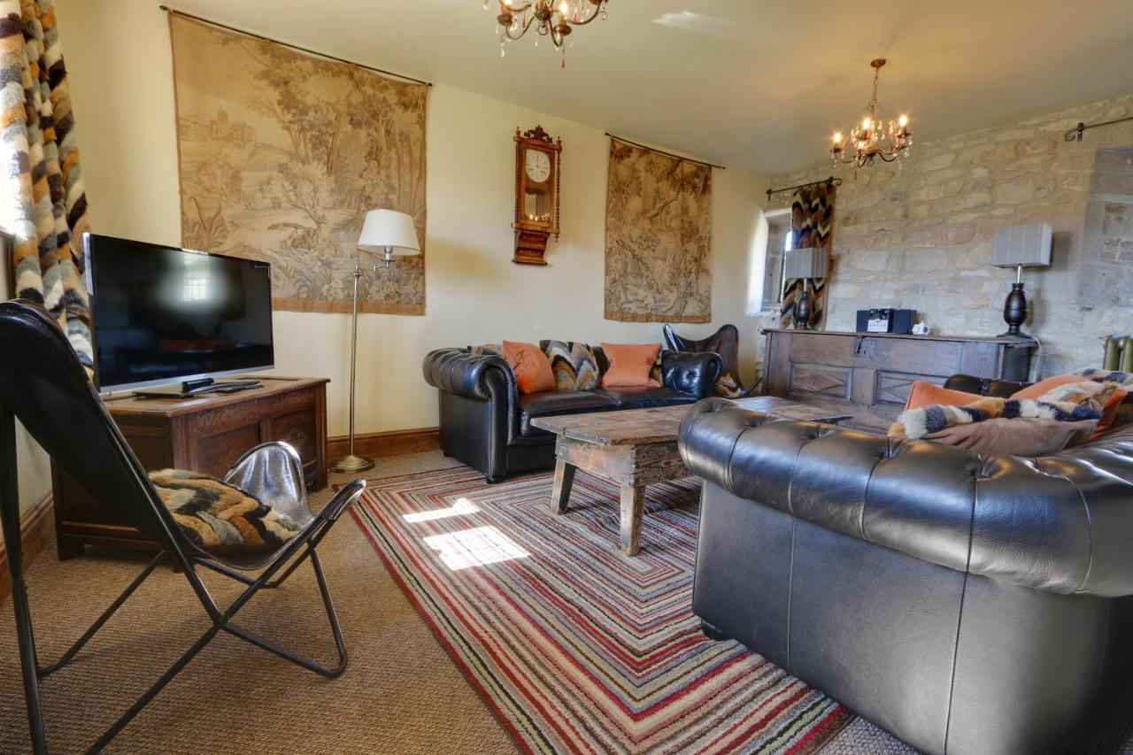 Derbyshire Chapel For 6 At Harthill Hall Private Hot Tub 8Am - 10Pm Plus Private Daily Use Of Indoor Pool And Sauna 1 Hour Stanton in Peak Zewnętrze zdjęcie