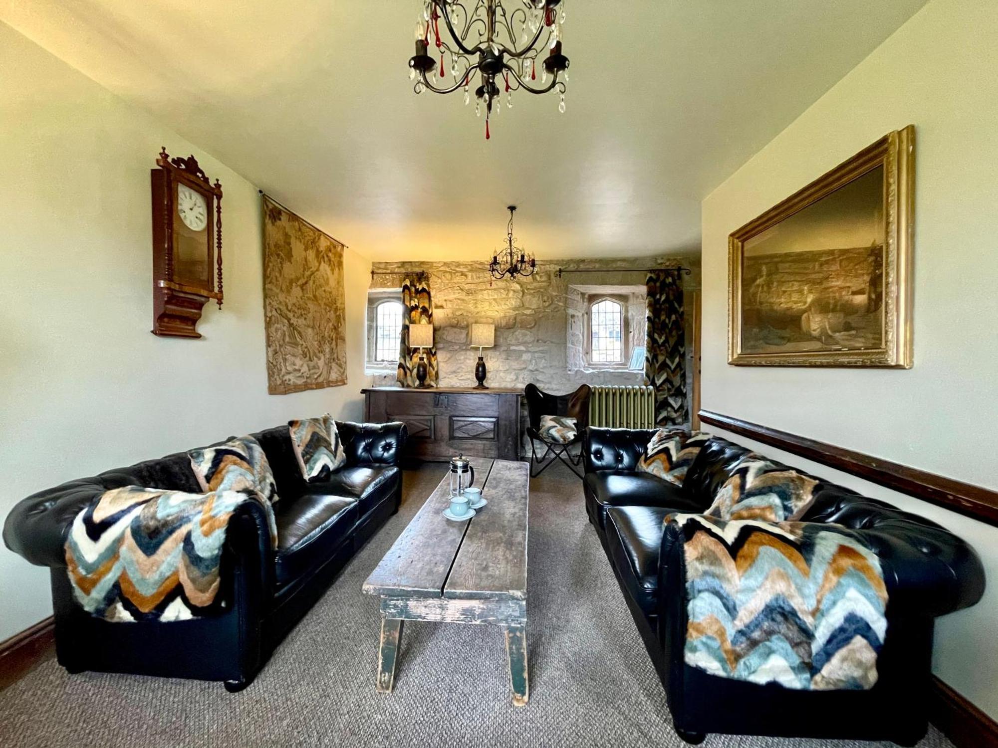 Derbyshire Chapel For 6 At Harthill Hall Private Hot Tub 8Am - 10Pm Plus Private Daily Use Of Indoor Pool And Sauna 1 Hour Stanton in Peak Zewnętrze zdjęcie